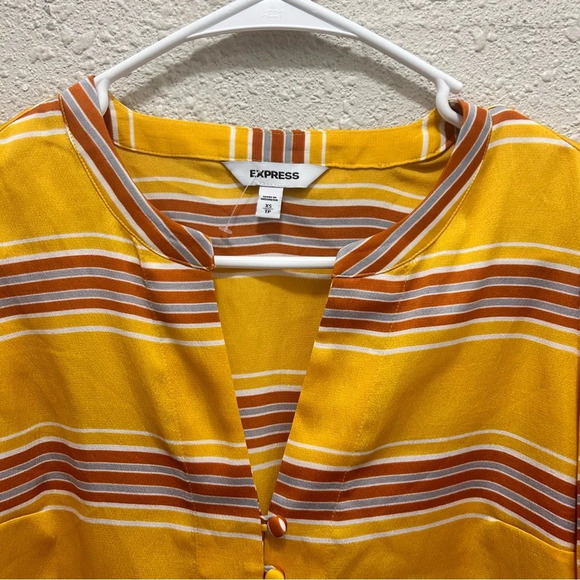 Express Yellow Striped Button Front Tie Blouse XS - Picture 2 of 5